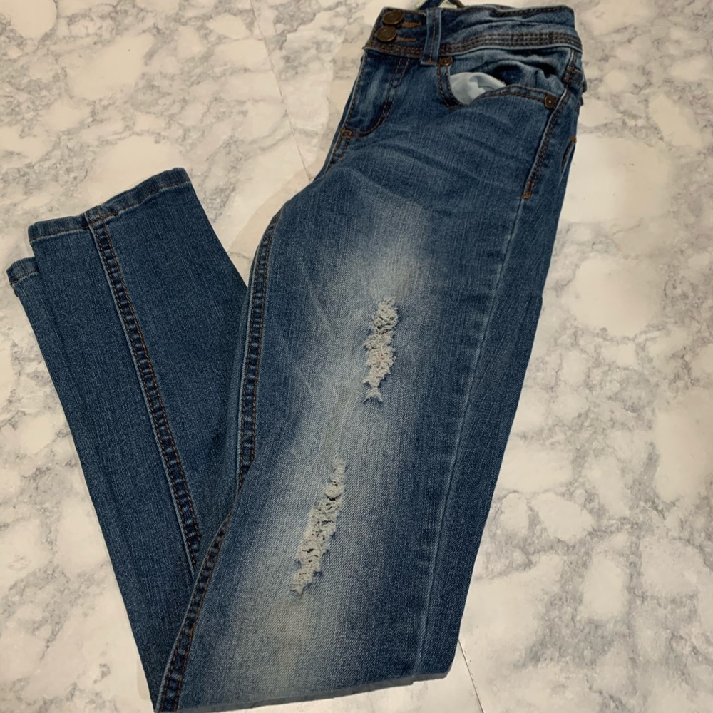 Indigo Rein ripped skinny jeans